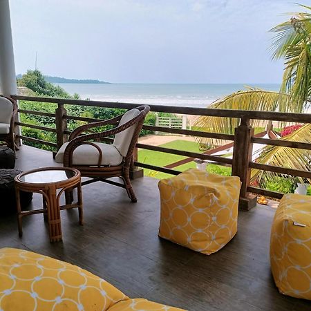 Santi Beach House With Pool & Beach Weligama Oda fotoğraf