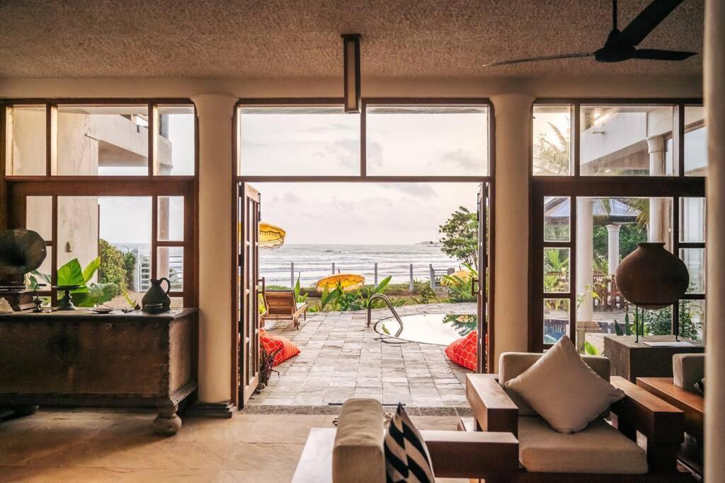 Santi Beach House With Pool & Beach Weligama Dış mekan fotoğraf