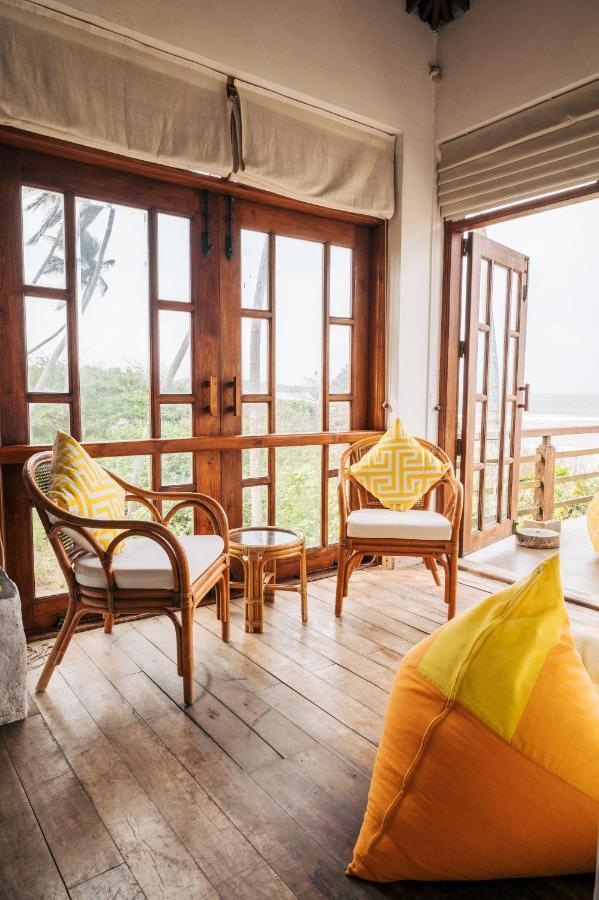 Santi Beach House With Pool & Beach Weligama Dış mekan fotoğraf