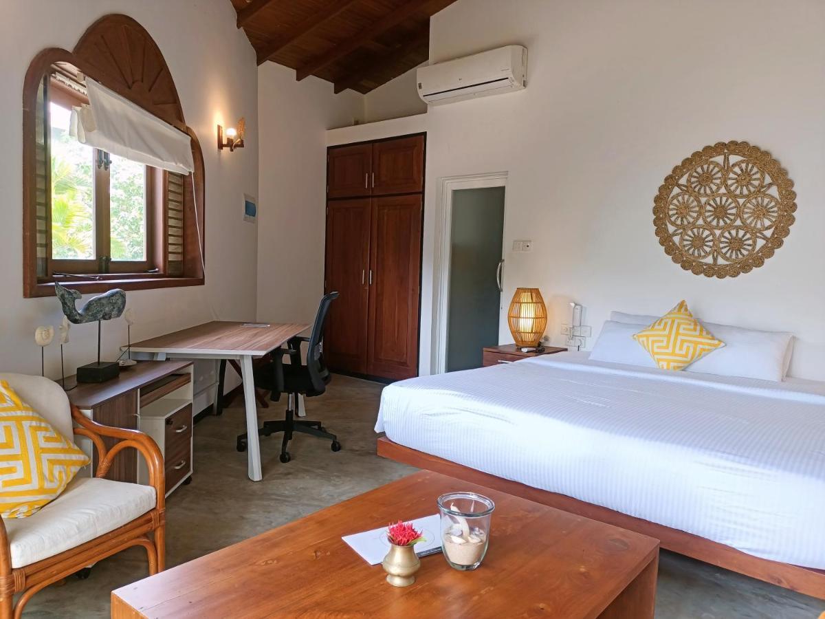 Santi Beach House With Pool & Beach Weligama Dış mekan fotoğraf