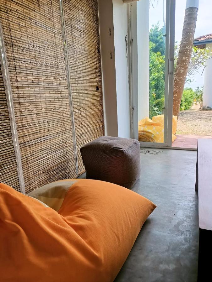 Santi Beach House With Pool & Beach Weligama Dış mekan fotoğraf